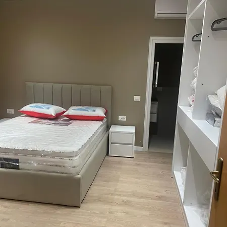 Gæstehus Sunlake Tirana