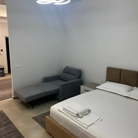 Sunlake Guest house