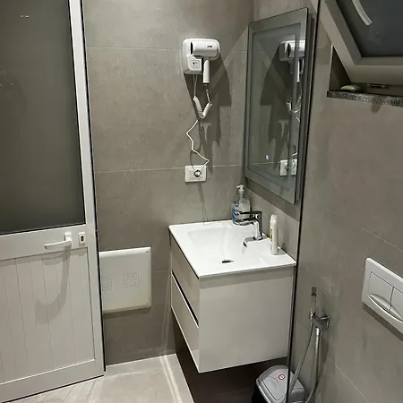 Sunlake Guest house