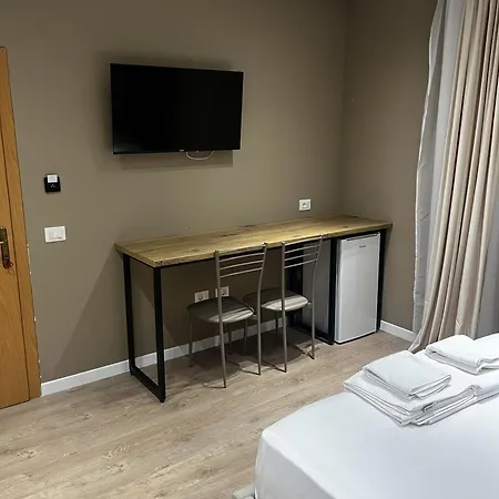 Sunlake Guest house