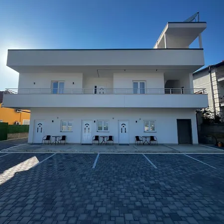 Sunlake Guest house 3*