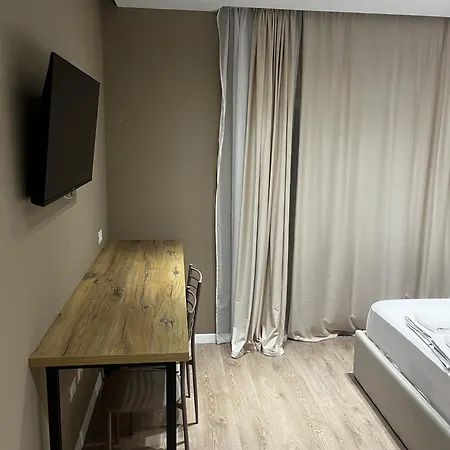 Sunlake Guest house Tirana