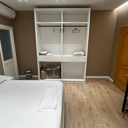 Πανσιόν Sunlake 3*