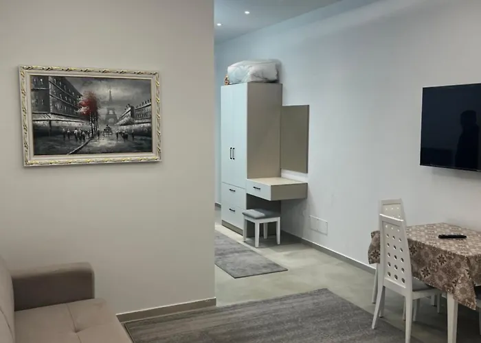 Sunlake Guest house *